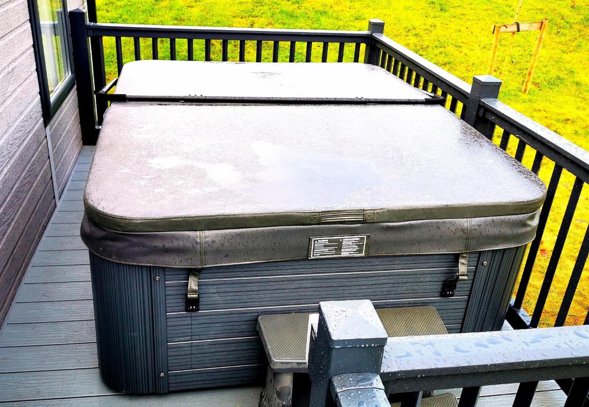 Holiday Home With A Hot Tub St Austell Luaran gambar